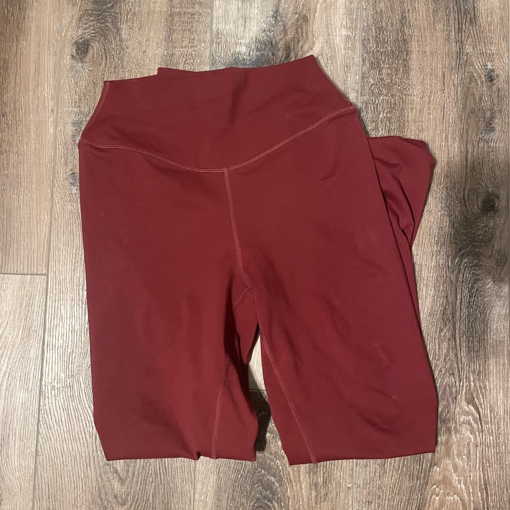 Balance athletica ascend leggings